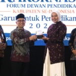 Wamendikdasmen Buka Rakornas V Dewan Pendidikan di Garut, Revisi UU Sisdiknas Disorot